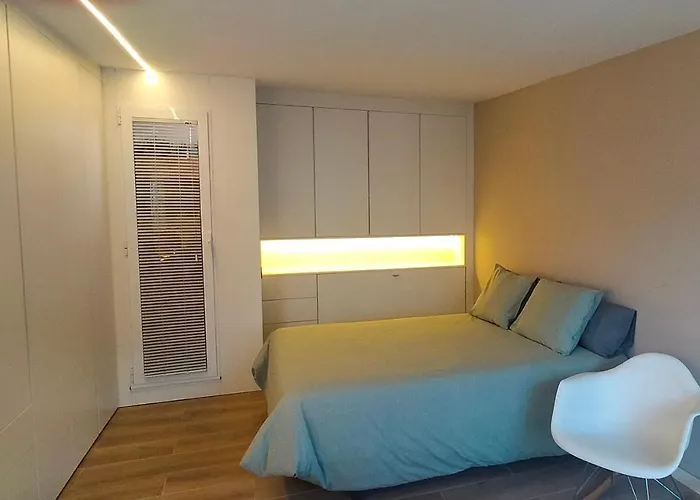 Loft Con Terraza En El Centro De Santiago De Compostela Vutco 07320